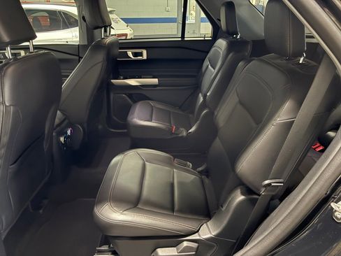 Certified 2023 Ford Explorer XLT w/ Equipment Group 202A image 22