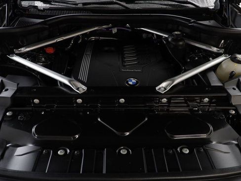 Used 2022 BMW X6 xDrive40i w/ Premium Package image 22