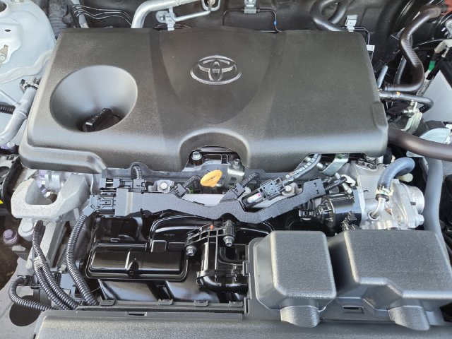 Used 2024 Toyota RAV4 LE FWD image 24