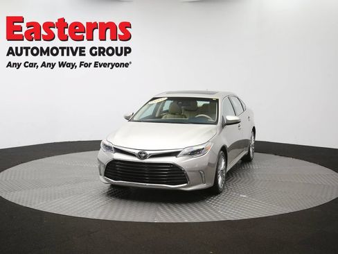 Used 2017 Toyota Avalon Limited w/ All Weather Liner Package FWD image 55