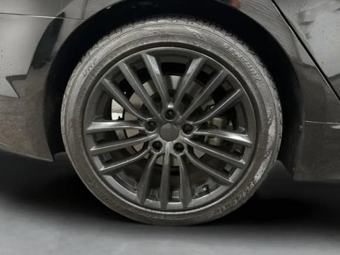 Used 2018 Kia Stinger RWD image 24
