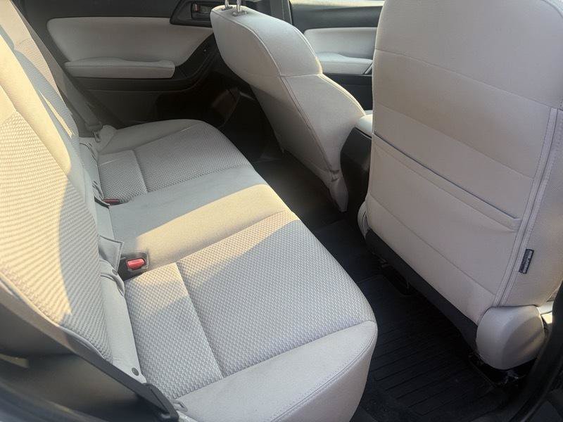 Used 2014 Subaru Forester 2.5i Premium w/ All-Weather Package AWD/4WD image 7
