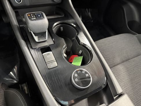Used 2021 Nissan Rogue S AWD/4WD image 23