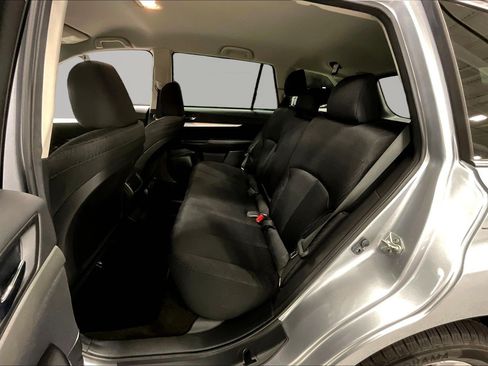 Used 2012 Subaru Outback 2.5i Premium AWD/4WD image 22