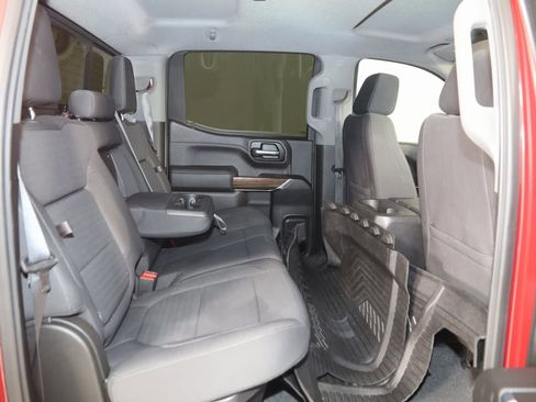 Used 2020 Chevrolet Silverado 1500 LT Trail Boss image 12