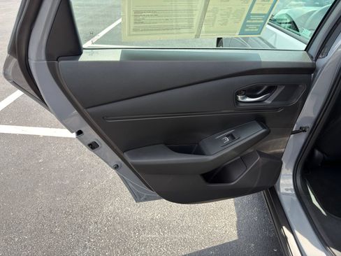 Used 2025 Honda Accord SE image 26