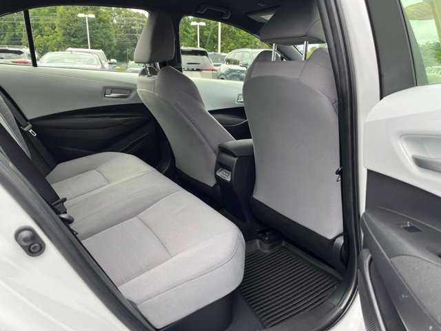 Used 2026 Toyota Corolla SE FWD image 18