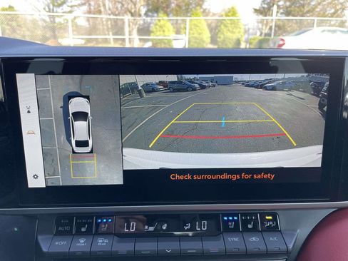 Used 2025 Toyota Camry XSE w/ Premium Plus Package image 38