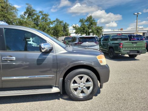 Used 2011 Nissan Armada Platinum w/ 2nd Row Captain Seat Pkg RWD image 8