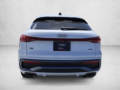 Certified 2025 Audi Q5 Premium w/ Convenience Package AWD/4WD image 8