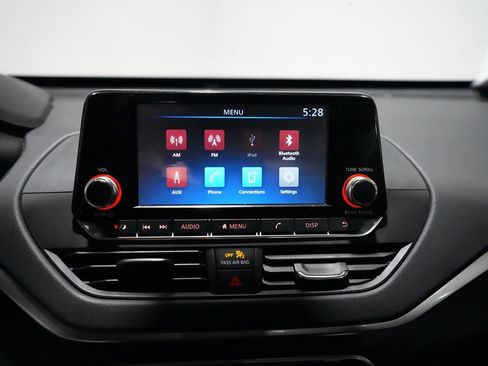 Used 2022 Nissan Altima 2.5 S image 18