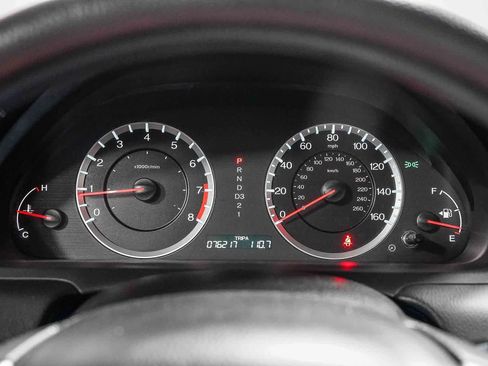Used 2011 Honda Accord LX image 24