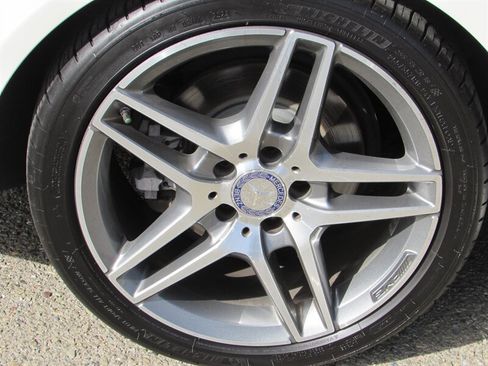 Used 2014 Mercedes-Benz E 550 Cabriolet image 50