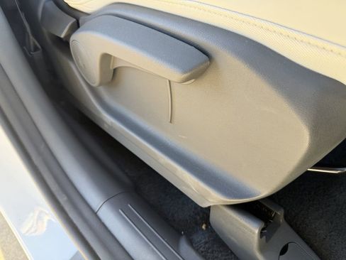 Used 2025 Hyundai Santa Fe SEL image 27