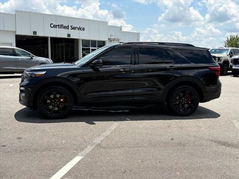 Used 2023 Ford Explorer ST w/ Equipment Group 401A AWD/4WD image 3