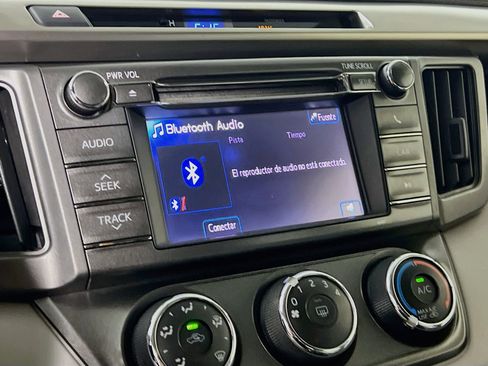 Used 2013 Toyota RAV4 LE FWD image 27