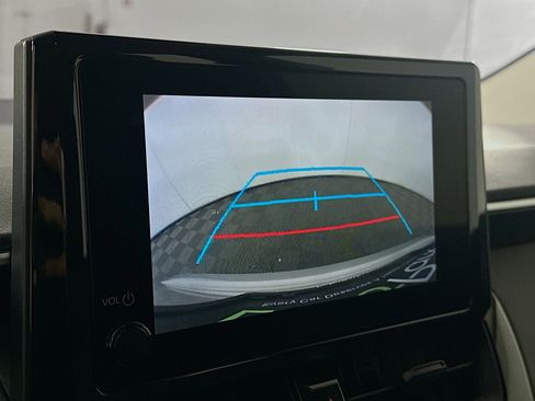 Used 2024 Toyota Corolla LE image 22