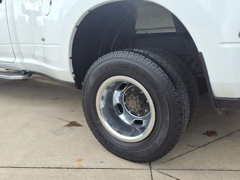 Used 2024 RAM 3500 Big Horn image 10