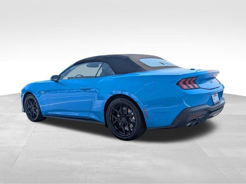 Used 2026 Ford Mustang GT Premium RWD image 6