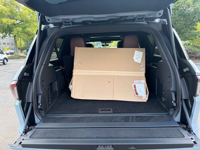 New 2027 Lincoln Navigator L Reserve AWD/4WD image 19