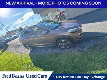 Used 2017 Hyundai Tucson Limited w/ Limited Ultimate Package 03