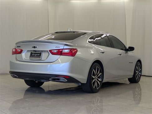 Used 2021 Chevrolet Malibu RS image 9
