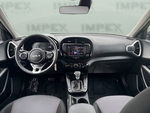 Used 2023 Kia Soul LX w/ Option Group 015 image 11