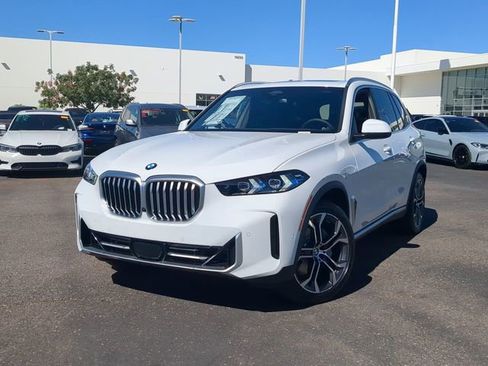New 2026 BMW X5 sDrive40i w/ Premium Package image 3