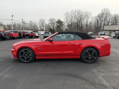 Used 2013 Ford Mustang GT Premium image 5