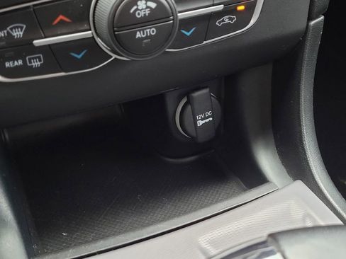 Used 2023 Dodge Charger R/T w/ Plus Group image 26