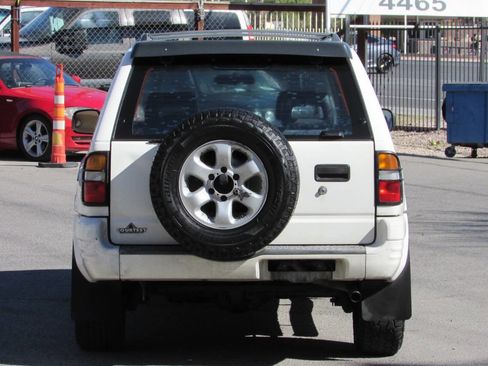 Used 1999 Isuzu Rodeo LS image 7