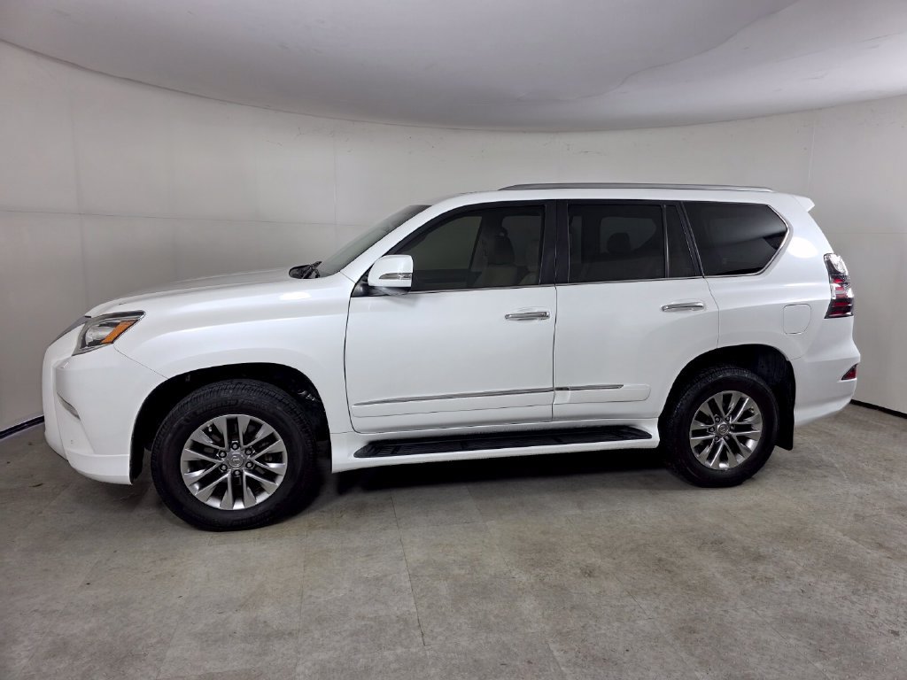 Used 2018 Lexus GX 460 Luxury AWD/4WD image 7