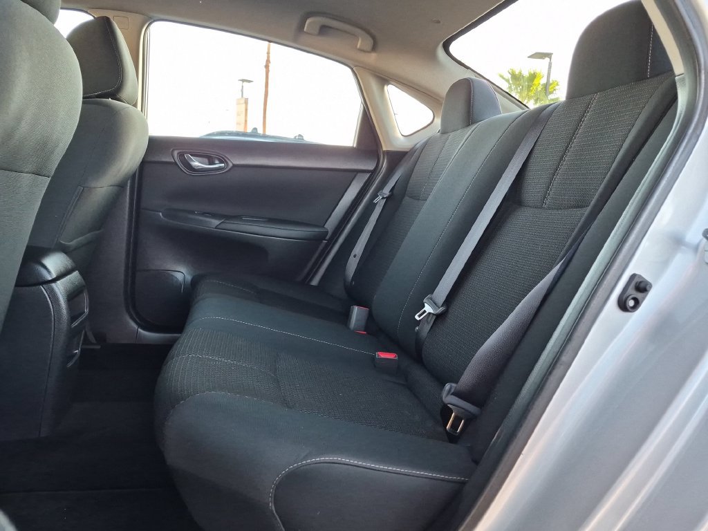 Used 2017 Nissan Sentra S FWD image 15