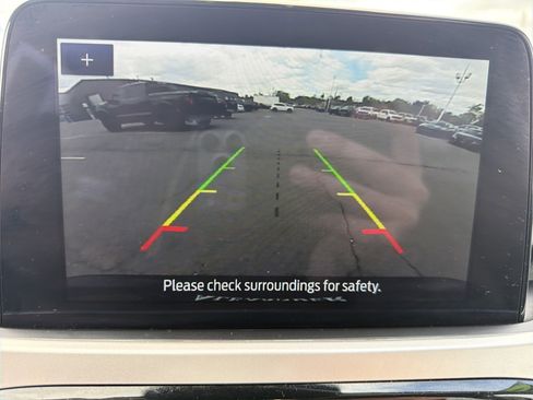 Certified 2020 Ford Escape SE image 26