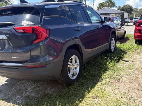 Used 2019 GMC Terrain SLE w/ Driver Convenience Package AWD/4WD image 6