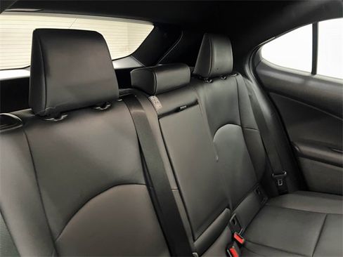 Certified 2023 Lexus UX 250h FWD image 13