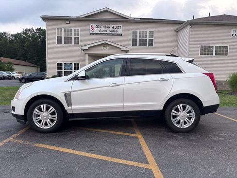 Used 2013 Cadillac SRX Luxury FWD image 1