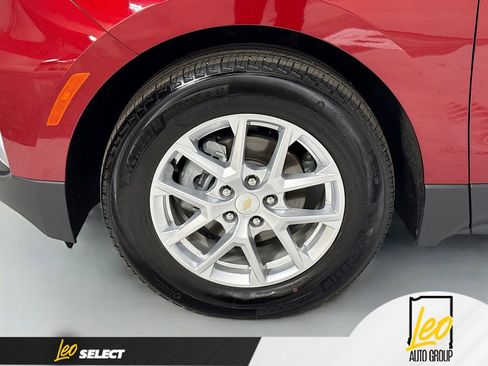 Used 2023 Chevrolet Equinox LT FWD image 31