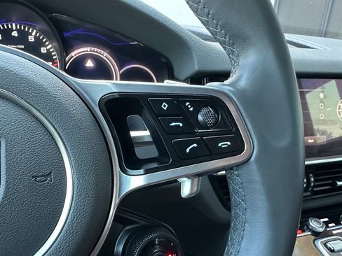 Used 2022 Porsche Cayenne E-Hybrid Coupe image 60