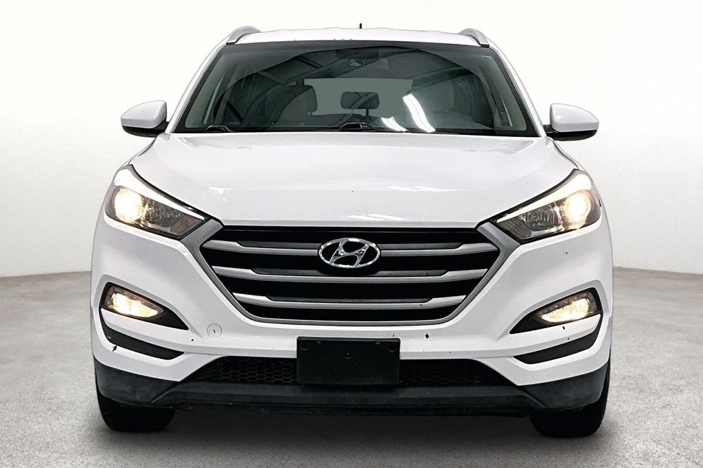 Used 2017 Hyundai Tucson SE w/ SE Popular Package 02 FWD image 4