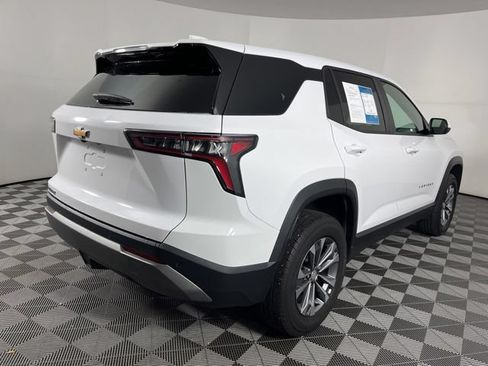Used 2025 Chevrolet Equinox LT FWD image 6