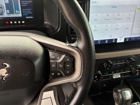 Used 2023 Ford Bronco Wildtrak image 15