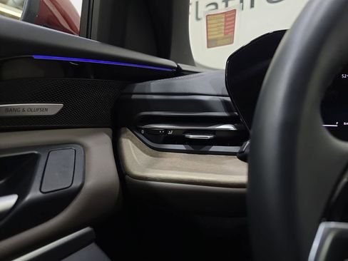 Certified 2025 Audi Q5 Prestige image 28