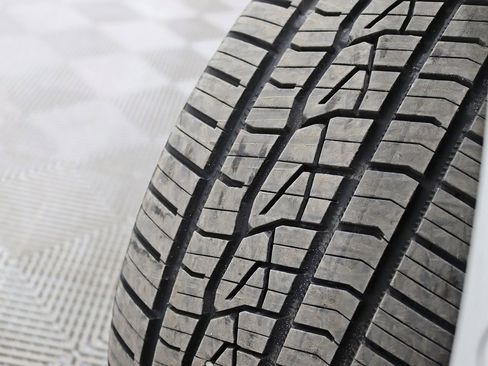 Used 2021 BMW 330i xDrive Sedan w/ M Sport Package image 40