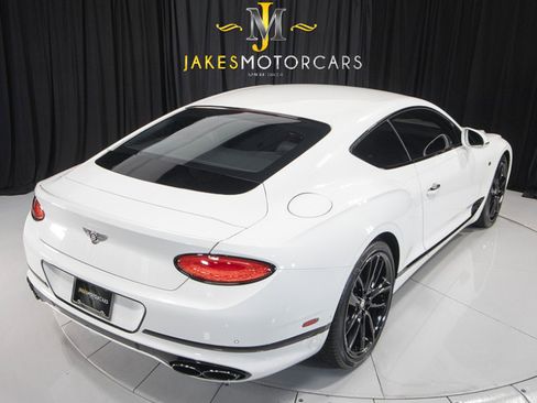 Used 2020 Bentley Continental GT V8 AWD/4WD image 11
