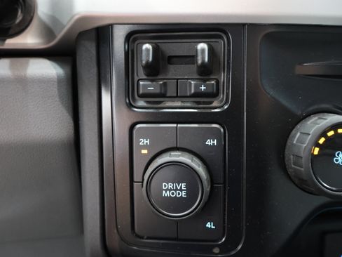 Used 2025 Ford F350 XL w/ XL Driver Assist Package AWD/4WD image 41