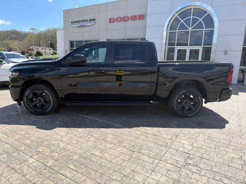 New 2026 RAM 1500 Express AWD/4WD image 5