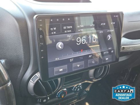 Used 2014 Jeep Wrangler Sport w/ Connectivity Group AWD/4WD image 21