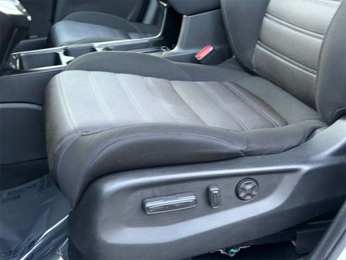 Used 2020 Honda CR-V EX image 16