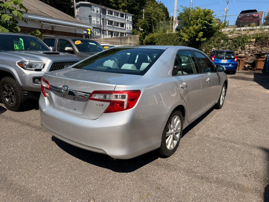 Used 2013 Toyota Camry XLE FWD image 4